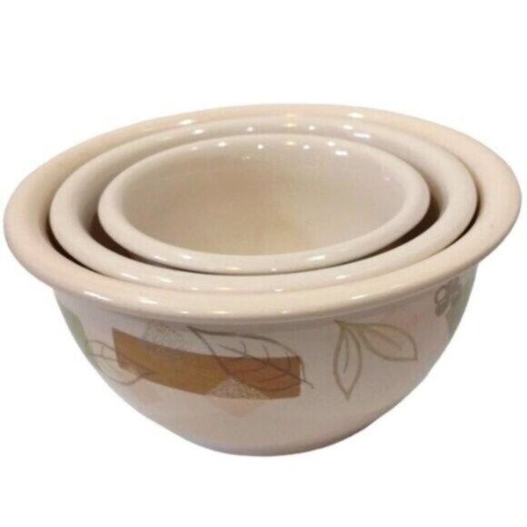 Set of 3 Corelle Coordinates Textured Leaves 1, 2 & 3 Quart Mixing Serving Bowls - Picture 2 of 13